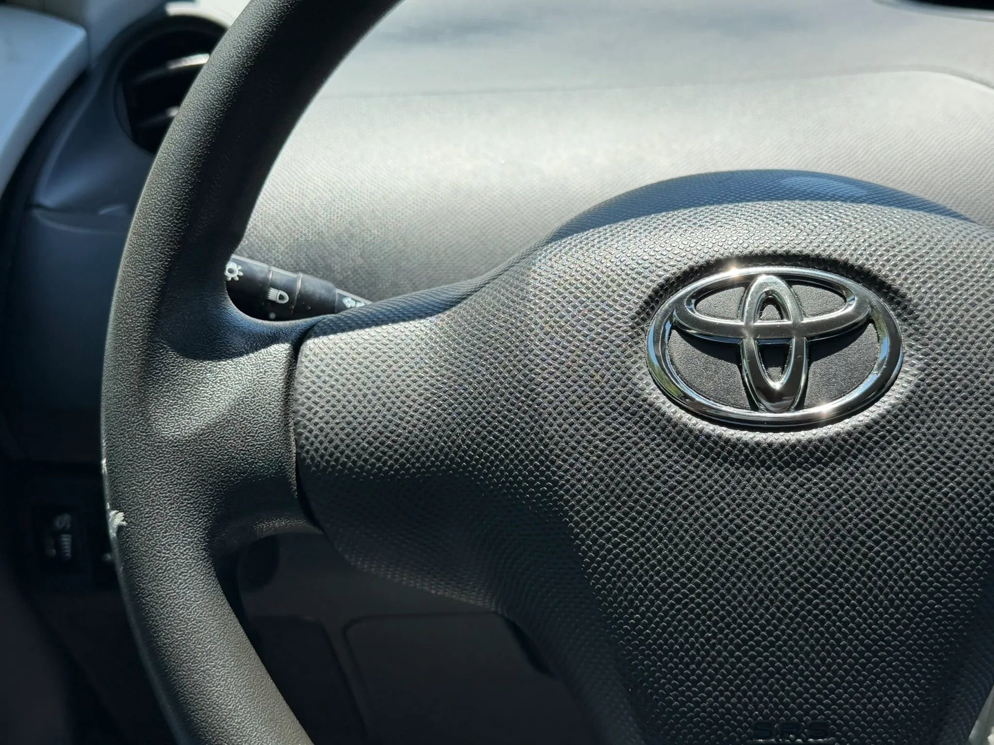 Used 2008 Toyota Yaris S FWD image 20