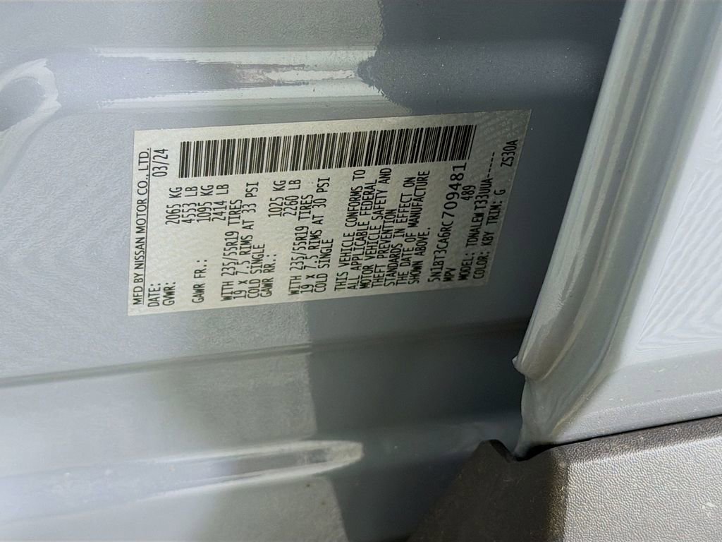 Used 2024 Nissan Rogue SL FWD image 36
