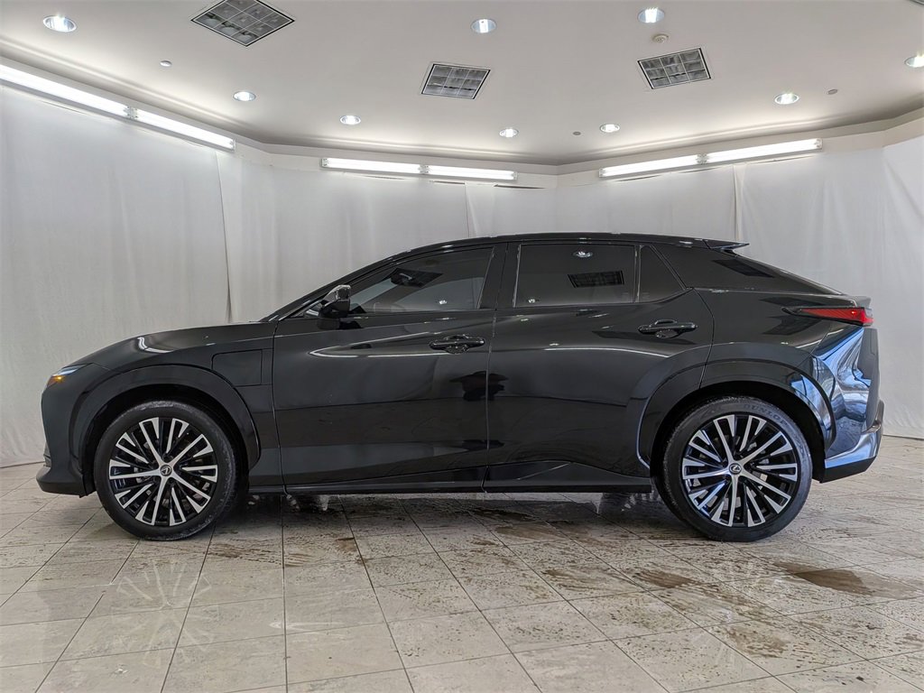 Used 2023 Lexus RZ 450e Premium image 5