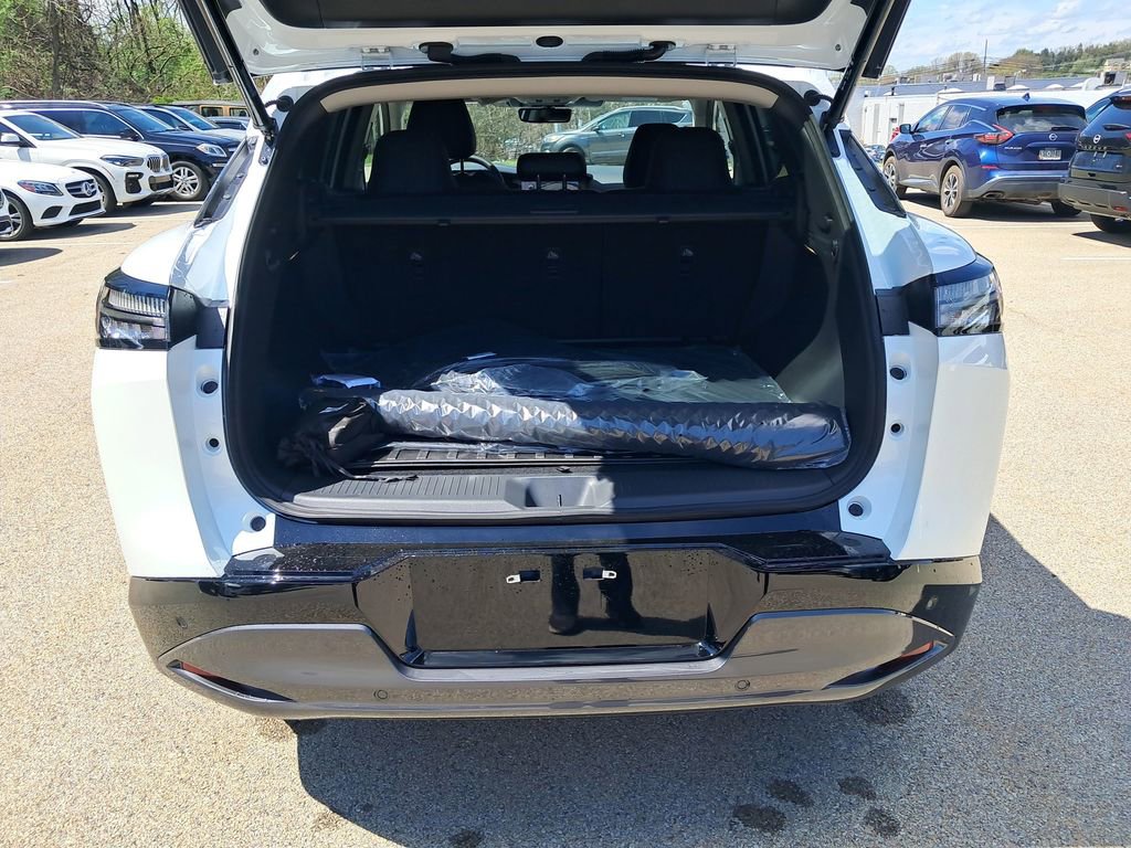 New 2026 Nissan Murano Platinum w/ Cargo Package AWD/4WD image 24