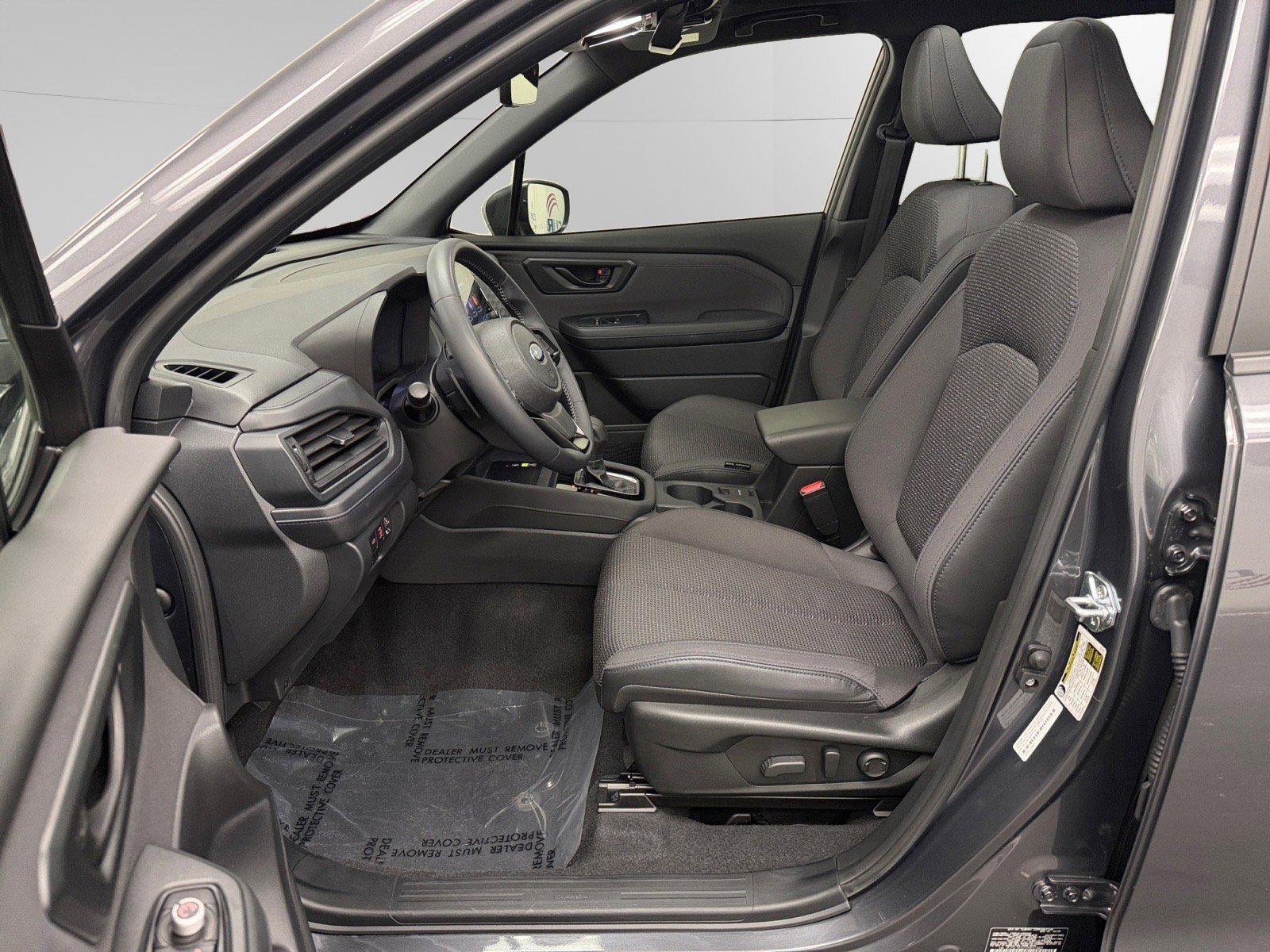 Used 2025 Subaru Forester Premium AWD/4WD image 9