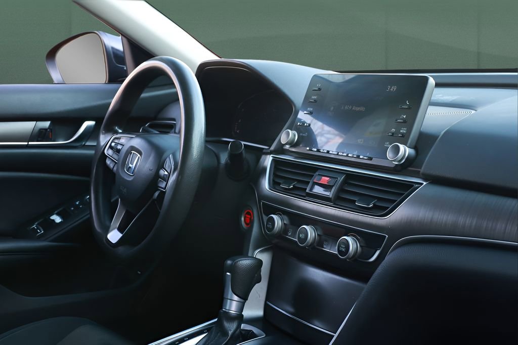 Used 2020 Honda Accord LX image 13