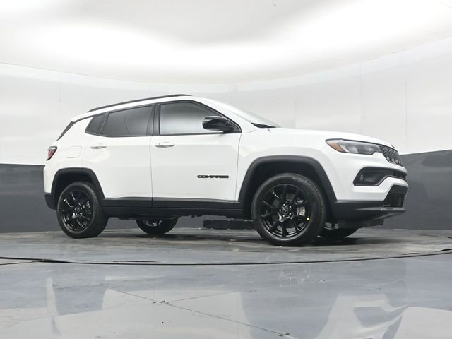 New 2026 Jeep Compass Latitude image 37