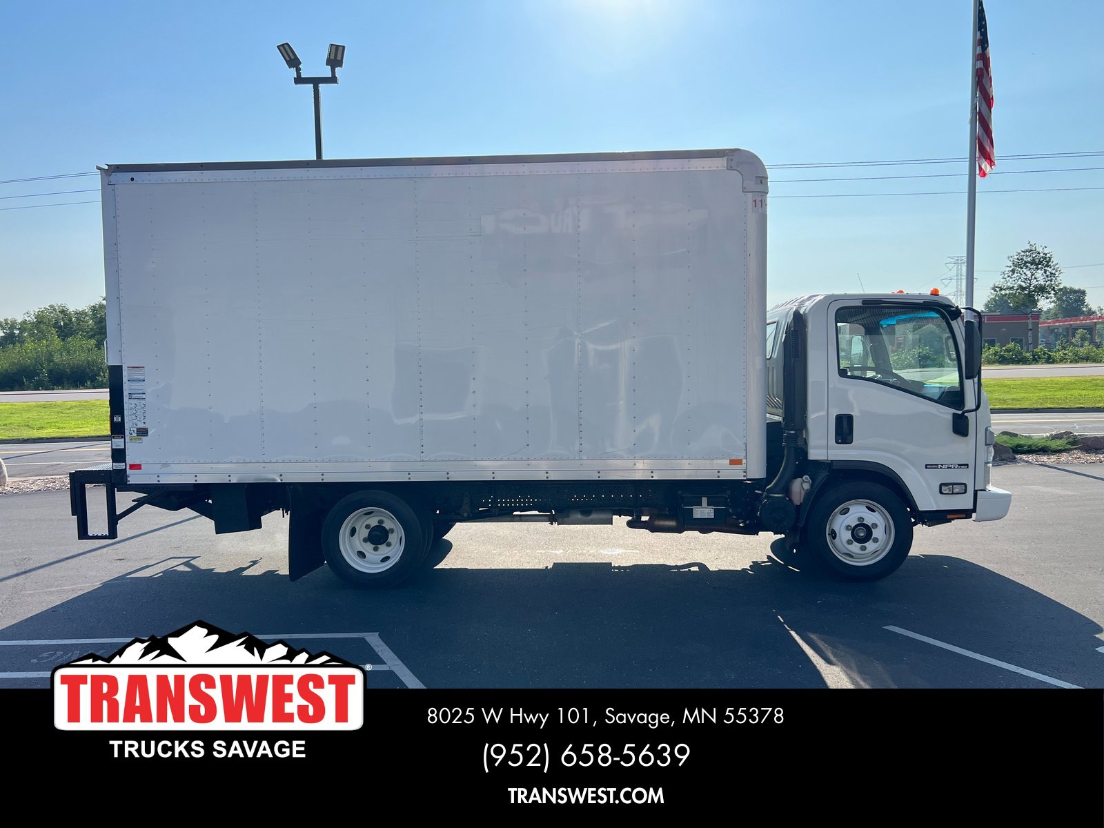 Used 2024 Isuzu NPR image 2
