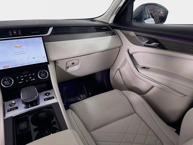 Used 2023 Jaguar F-PACE S image 26