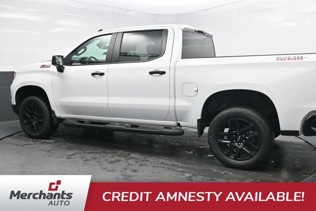 Used 2025 Chevrolet Silverado 1500 LT Trail Boss w/ Protection Package AWD/4WD image 4