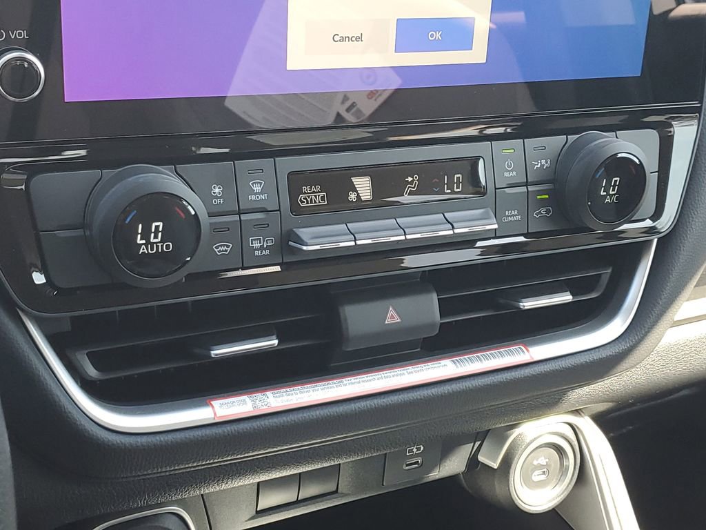New 2026 Toyota Grand Highlander LE image 28