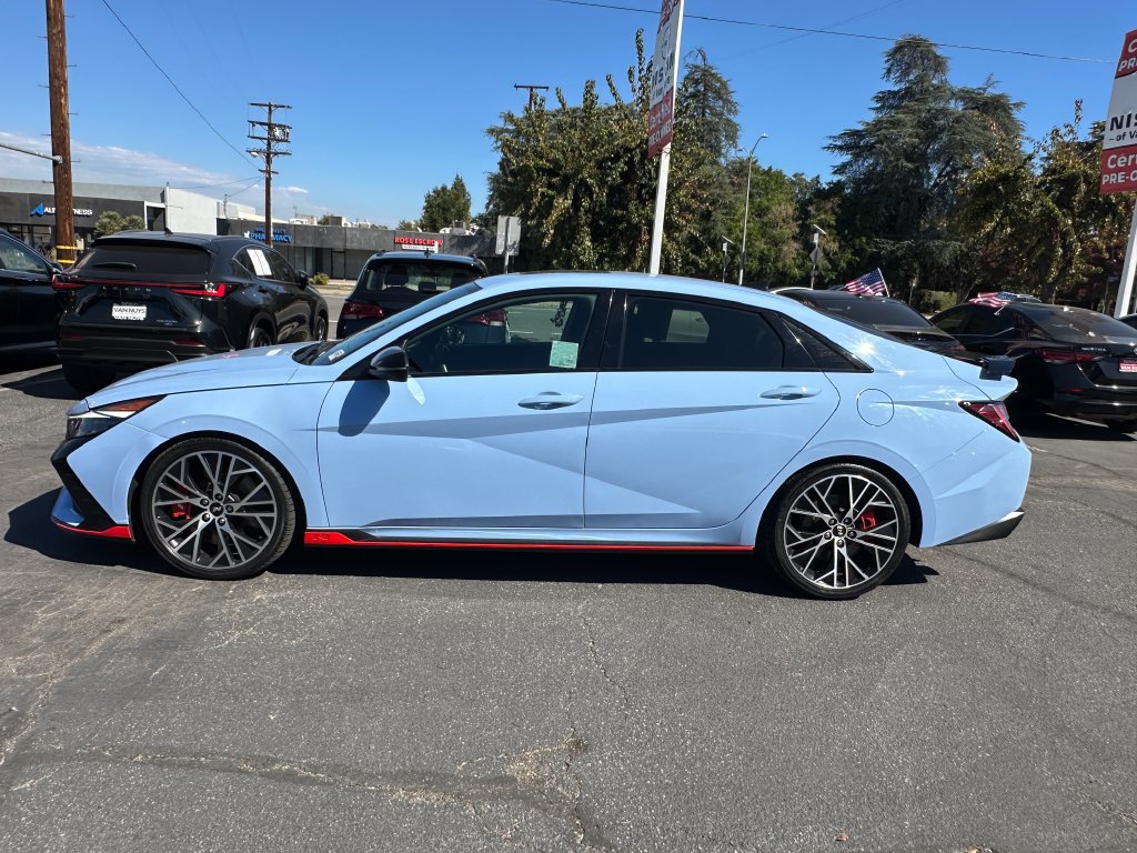 Used 2023 Hyundai Elantra N FWD image 3