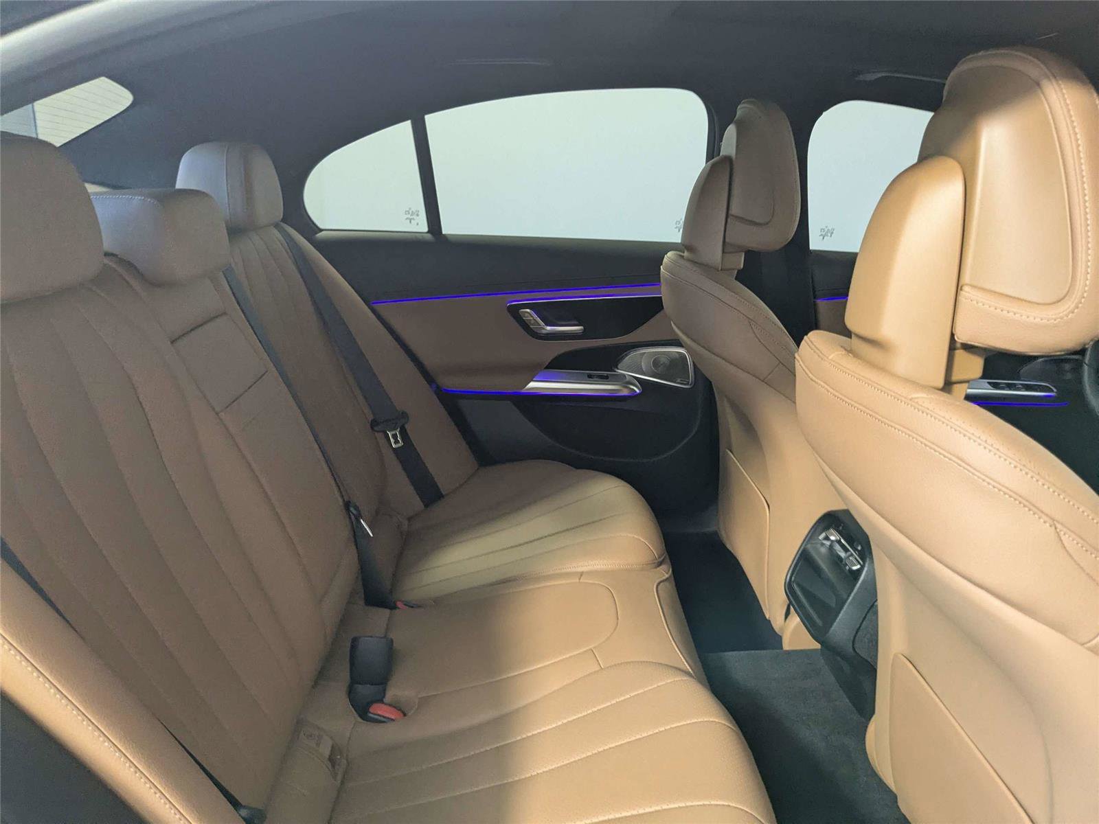 Used 2026 Mercedes-Benz E 350 Sedan image 30