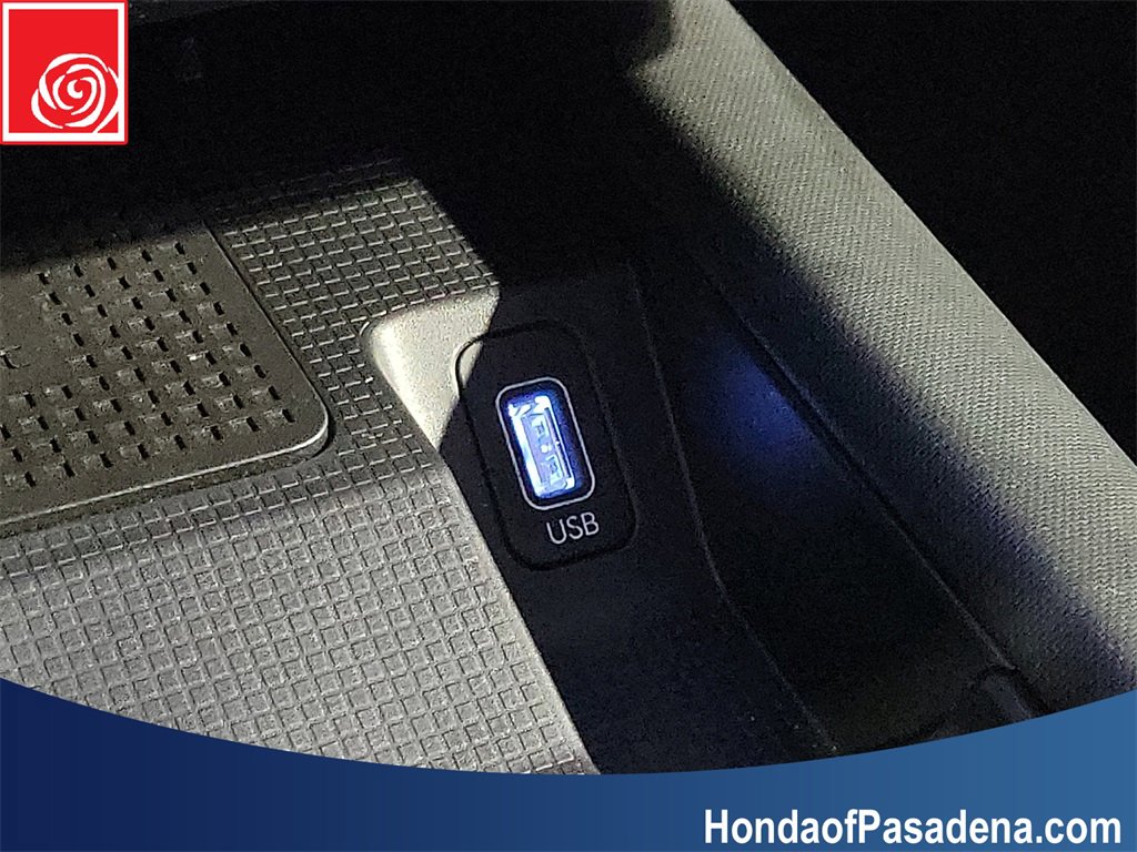 Used 2024 Hyundai Ioniq 6 Limited image 18