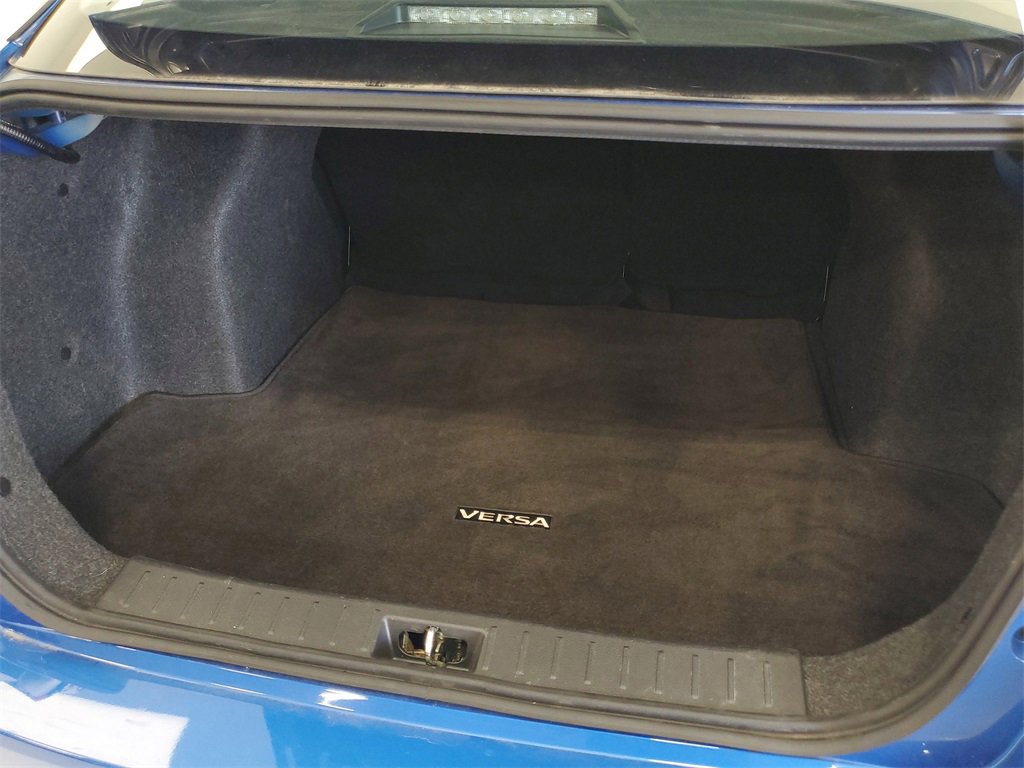 Used 2024 Nissan Versa SR image 26
