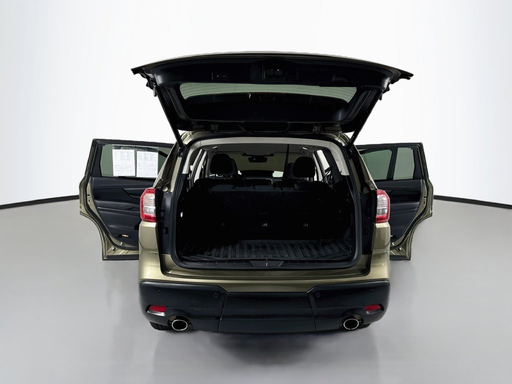 Used 2025 Subaru Ascent Premium AWD/4WD image 27