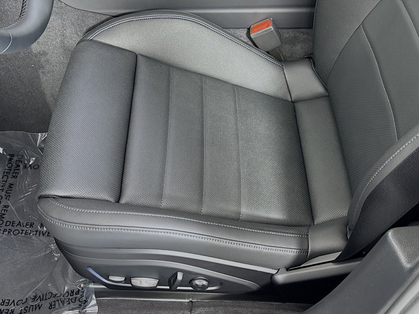 New 2025 Porsche Panamera image 19