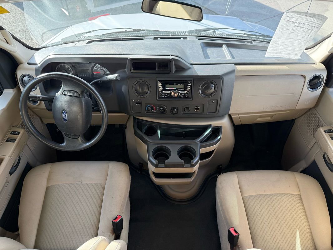 Used 2017 Ford E-450 and Econoline 450 Super Duty w/ Motorhome Prep Package RWD image 9