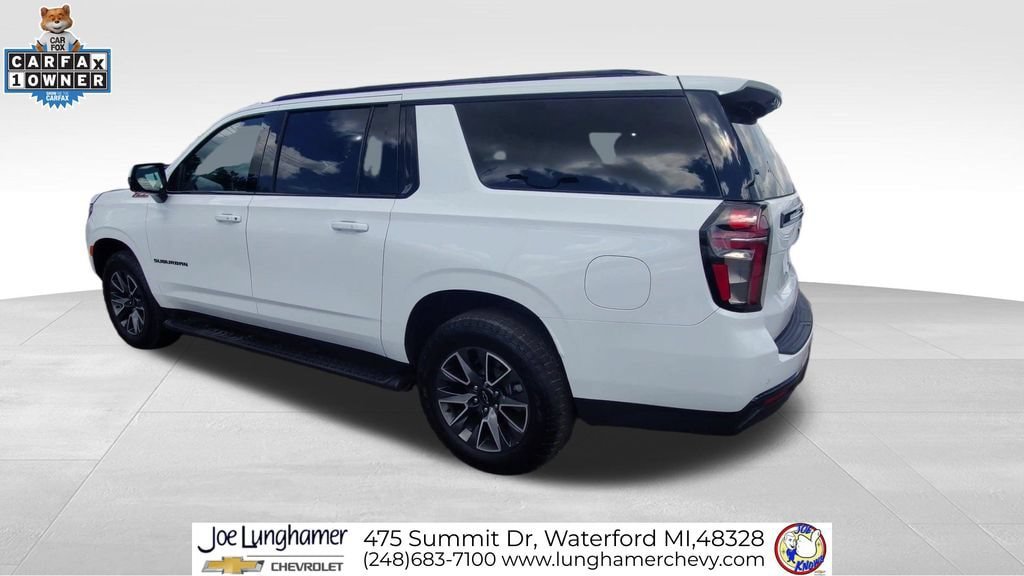 Certified 2024 Chevrolet Suburban Z71 w/ Luxury Package AWD/4WD image 7