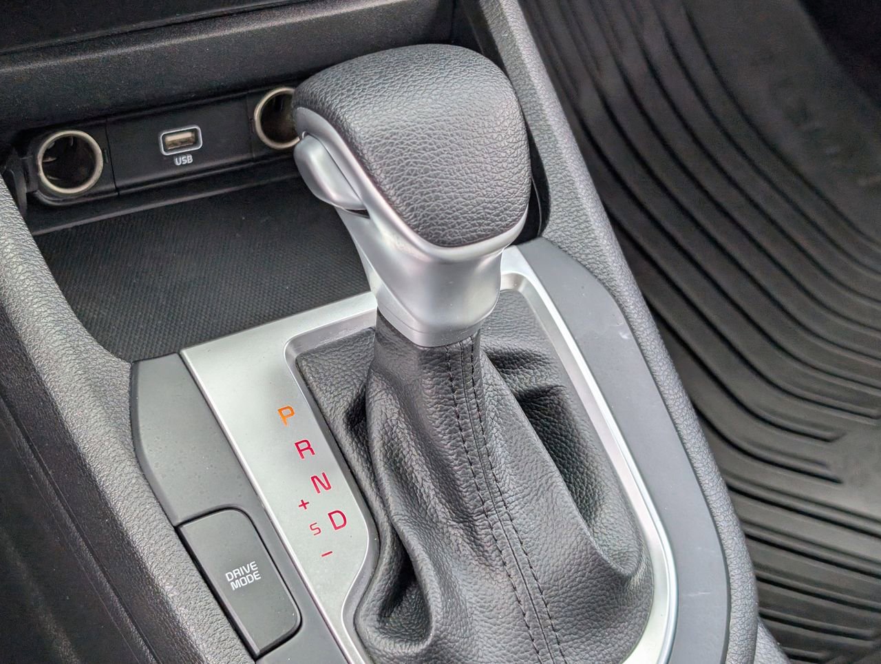 Used 2022 Kia Forte LXS FWD image 19