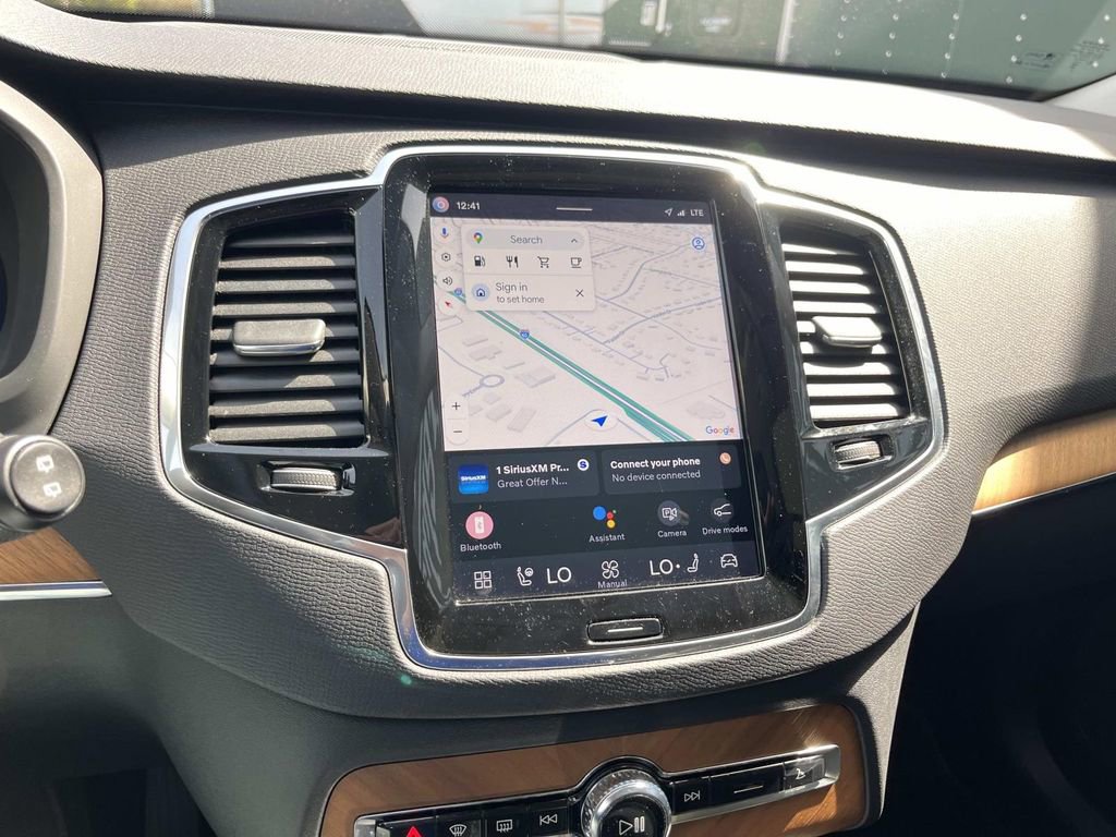 Used 2023 Volvo XC90 B6 Plus w/ Protection Package Premier image 34