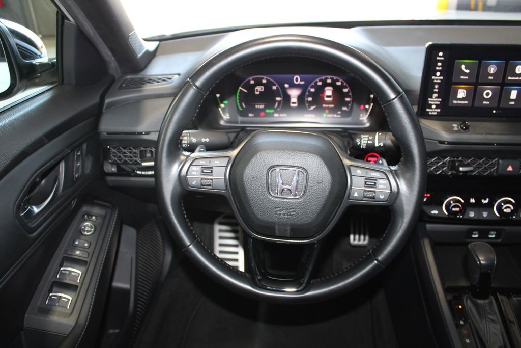 Used 2023 Honda Accord Sport image 16