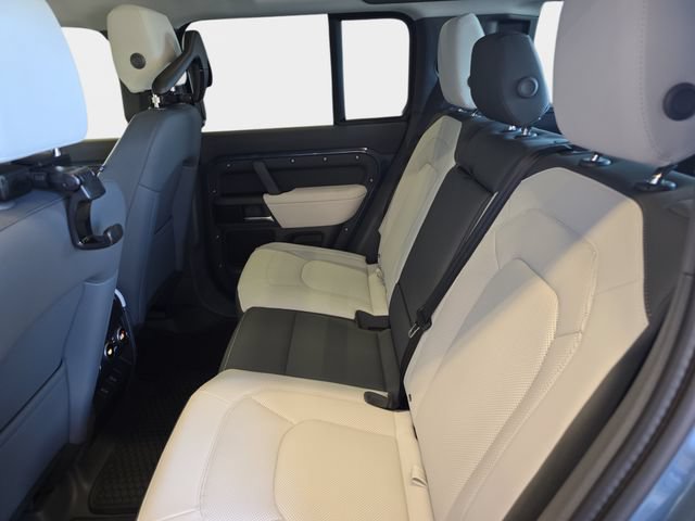 New 2026 Land Rover Defender 110 S AWD/4WD image 11