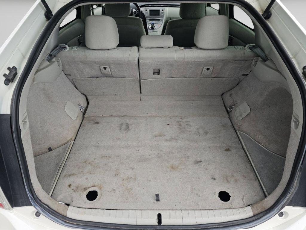 Used 2014 Toyota Prius Two image 25