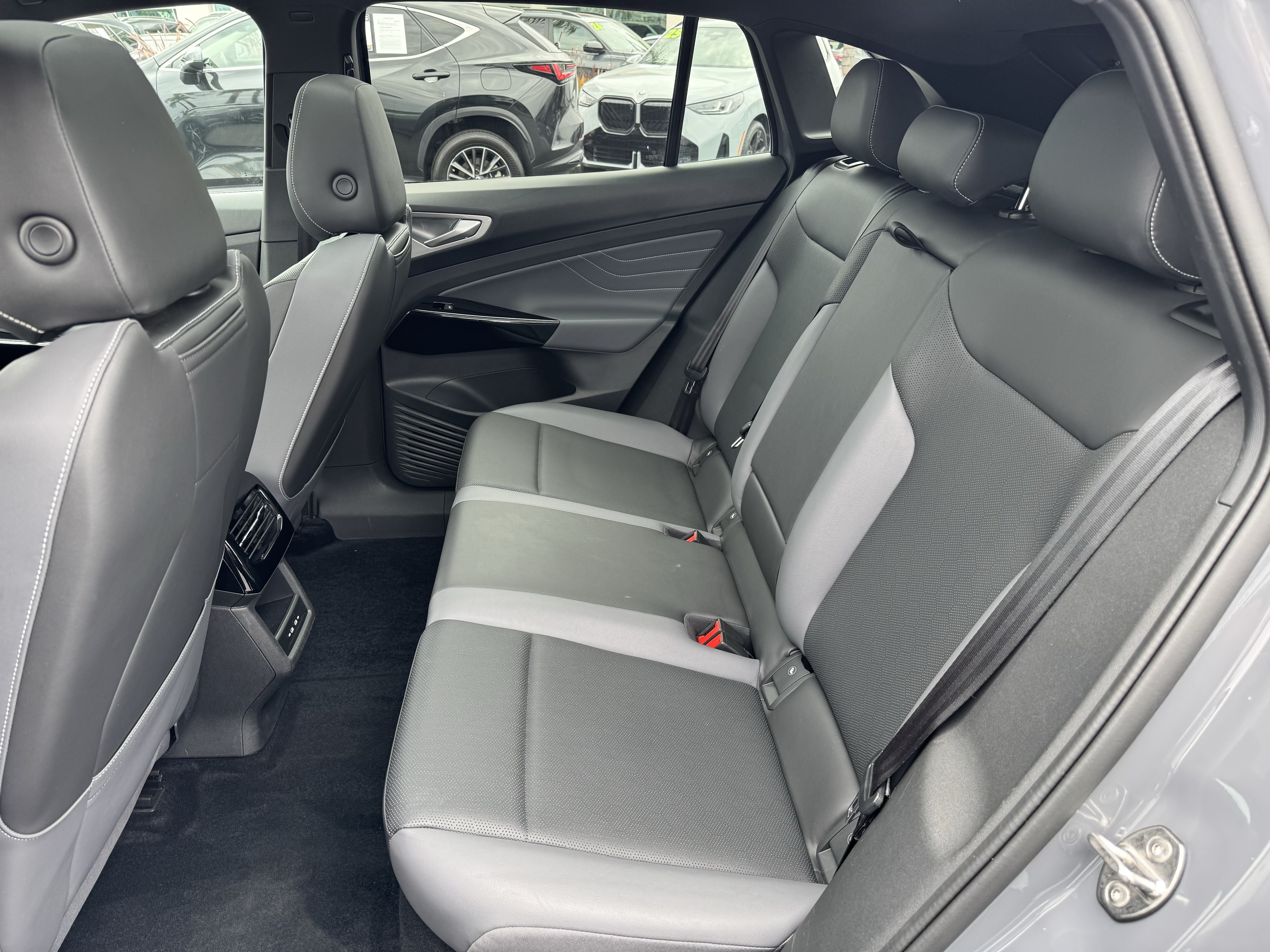Certified 2023 Volkswagen ID.4 Pro S RWD image 32