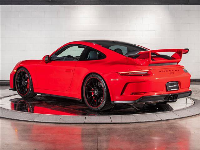 Used 2018 Porsche 911 GT3 image 3