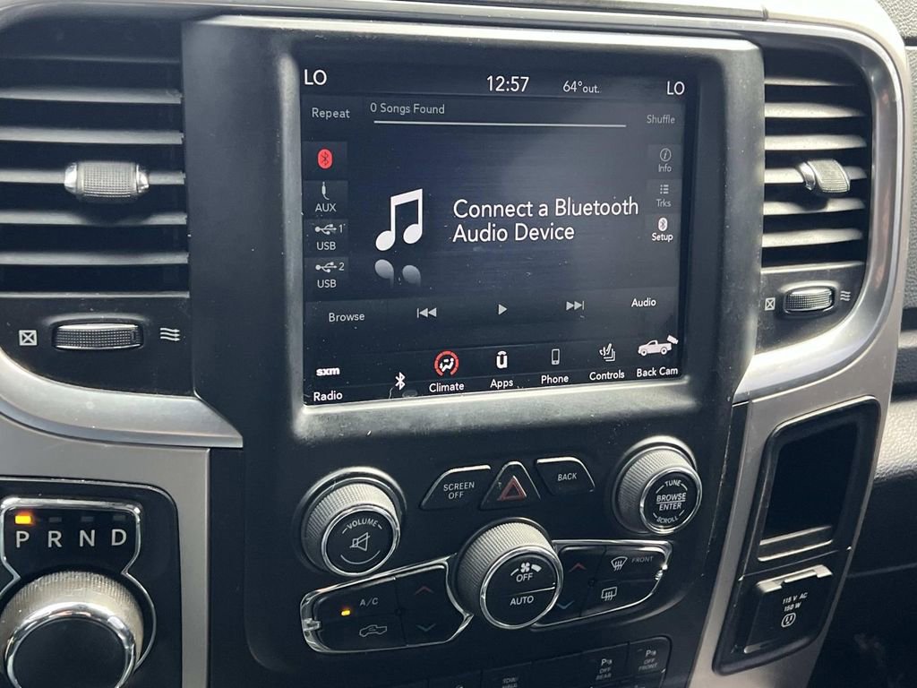 Used 2018 RAM 1500 SLT AWD/4WD image 17