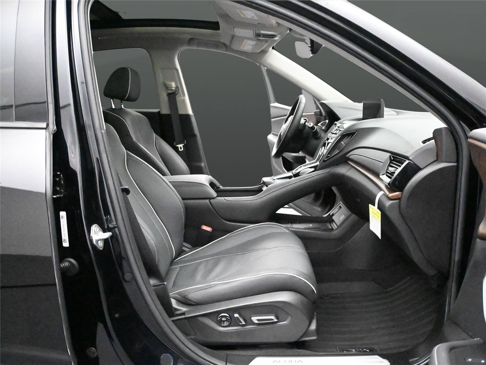 Used 2024 Acura RDX SH-AWD w/ Advance Package image 17