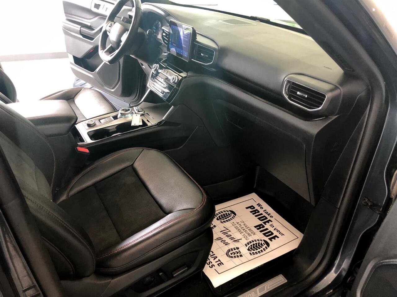 Used 2023 Ford Explorer ST-Line w/ Class IV Trailer Tow Package image 15