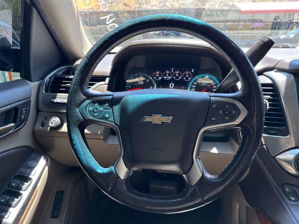 Used 2017 Chevrolet Suburban Premier image 8