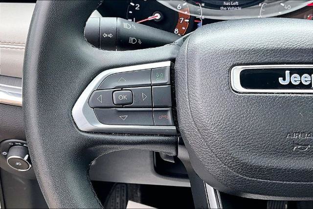 Used 2023 Jeep Compass Limited AWD/4WD image 17
