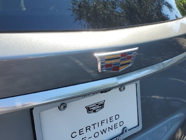 Certified 2024 Cadillac XT6 Premium Luxury w/ LPO, Premium Carpet Package FWD image 31