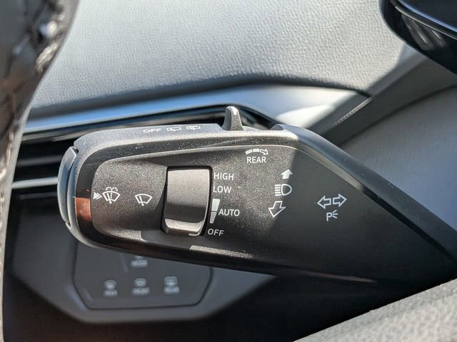 New 2025 Volkswagen ID.4 Pro image 26