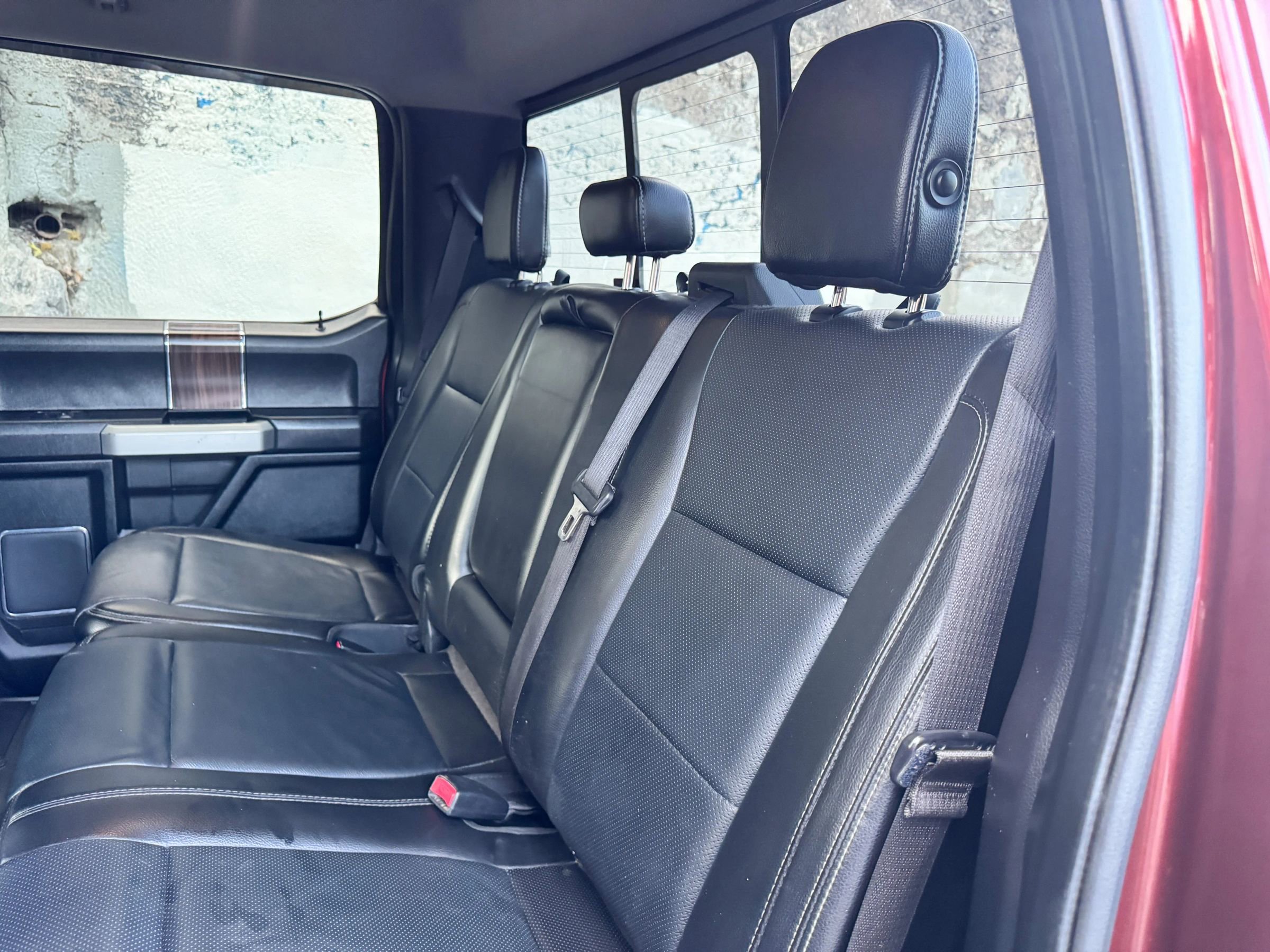 Used 2017 Ford F150 Lariat w/ Equipment Group 501A Mid image 17