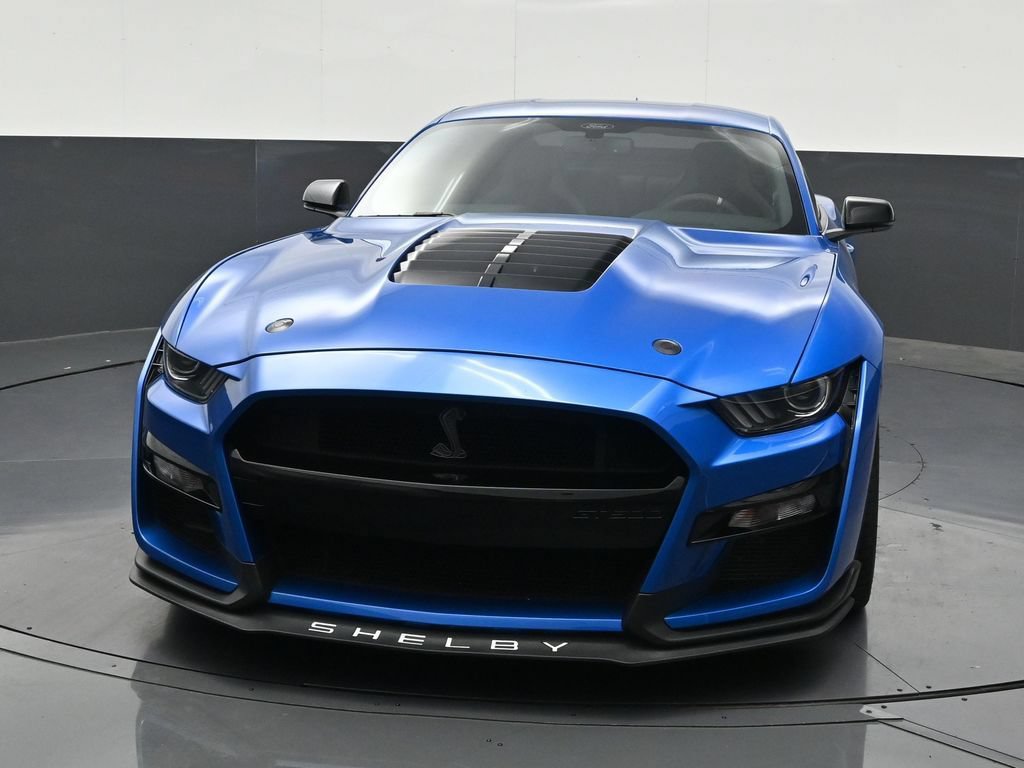Used 2021 Ford Mustang Shelby GT500 w/ Technology Package RWD image 9