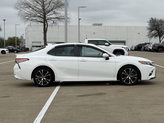 Used 2018 Toyota Camry SE w/ Audio Package image 3