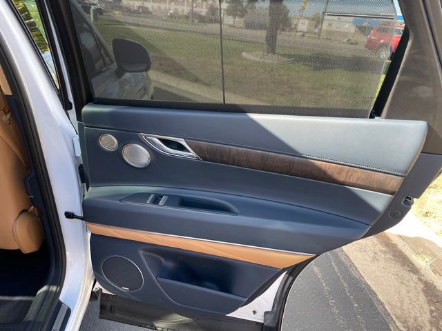 Used 2021 Genesis GV80 3.5T w/ Prestige Package 07 AWD/4WD image 21