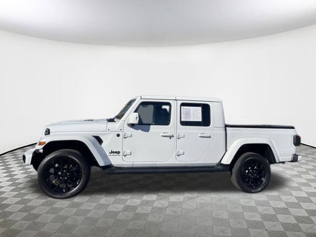 Used 2022 Jeep Gladiator Overland image 4