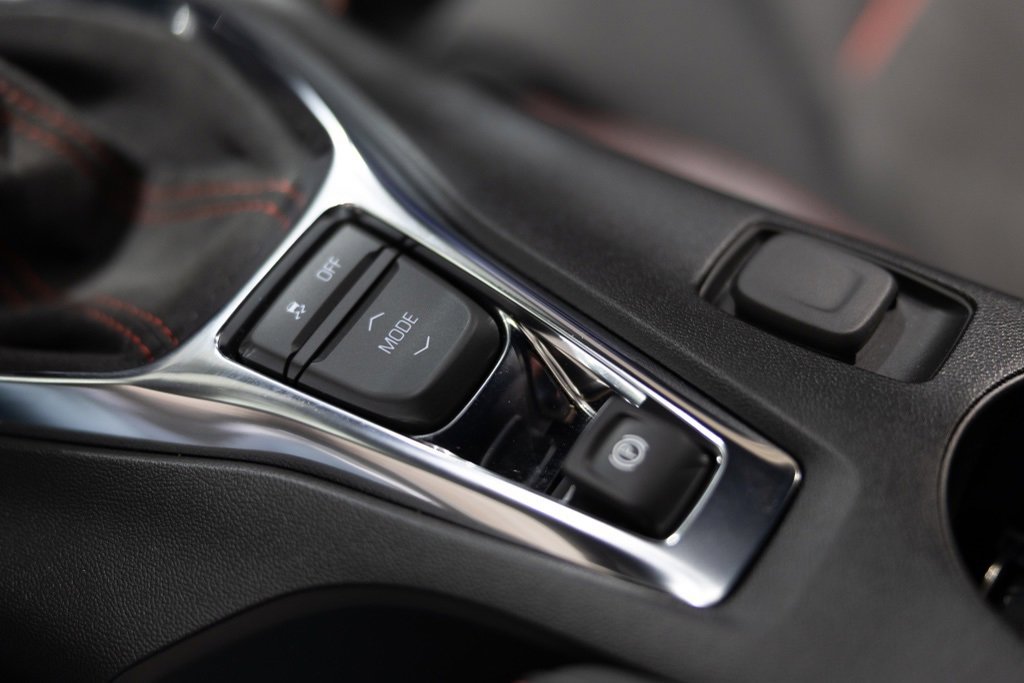 Used 2022 Chevrolet Camaro ZL1 image 38