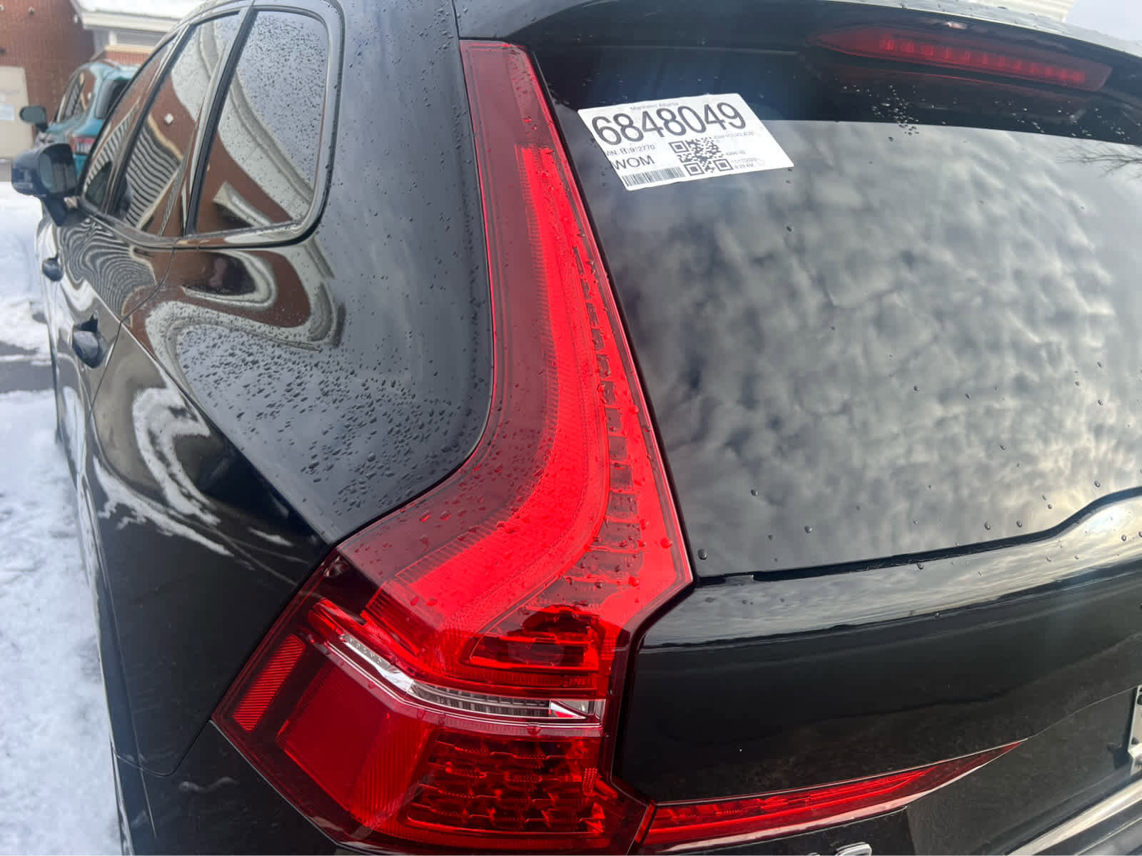 Used 2024 Volvo XC60 B5 Plus image 7