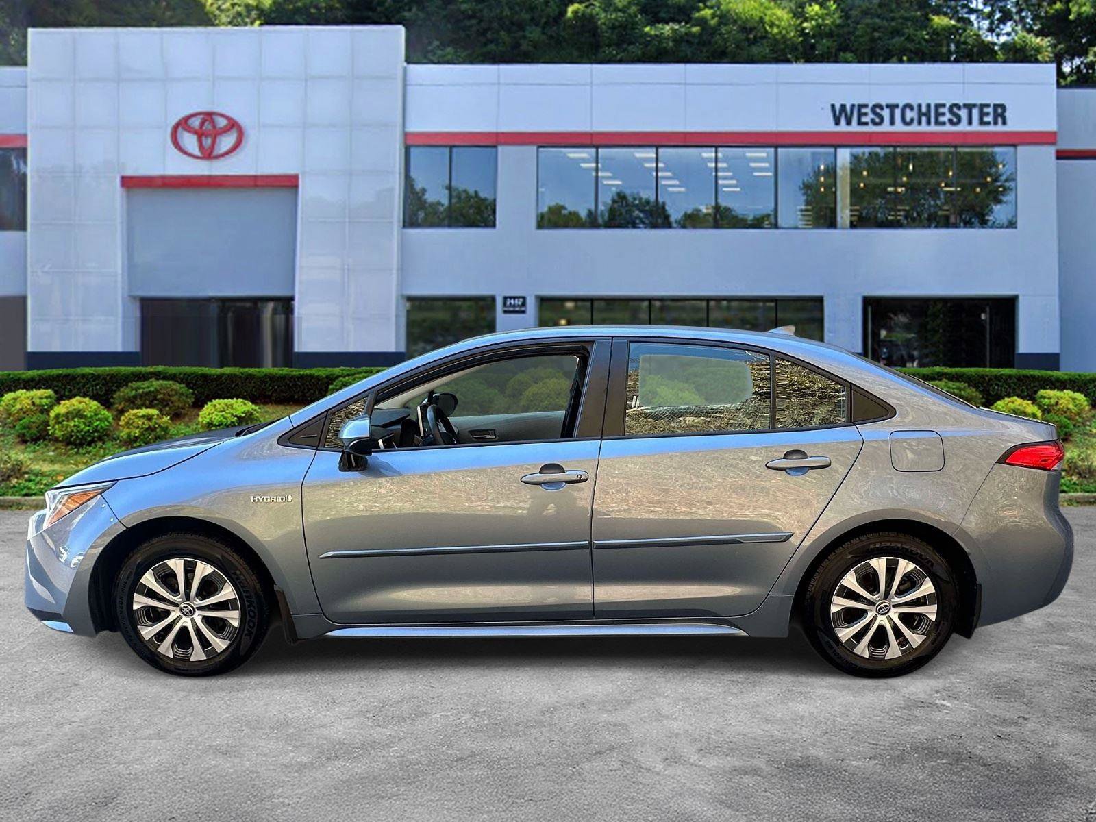 Used 2021 Toyota Corolla LE w/ Carpet Mat Package (TMS) FWD image 7
