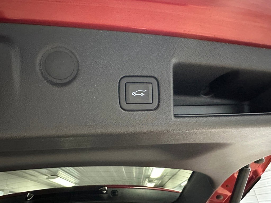 Certified 2023 Chevrolet Equinox Premier image 25