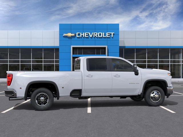 New 2026 Chevrolet Silverado 3500 LT w/ All Star Edition image 5
