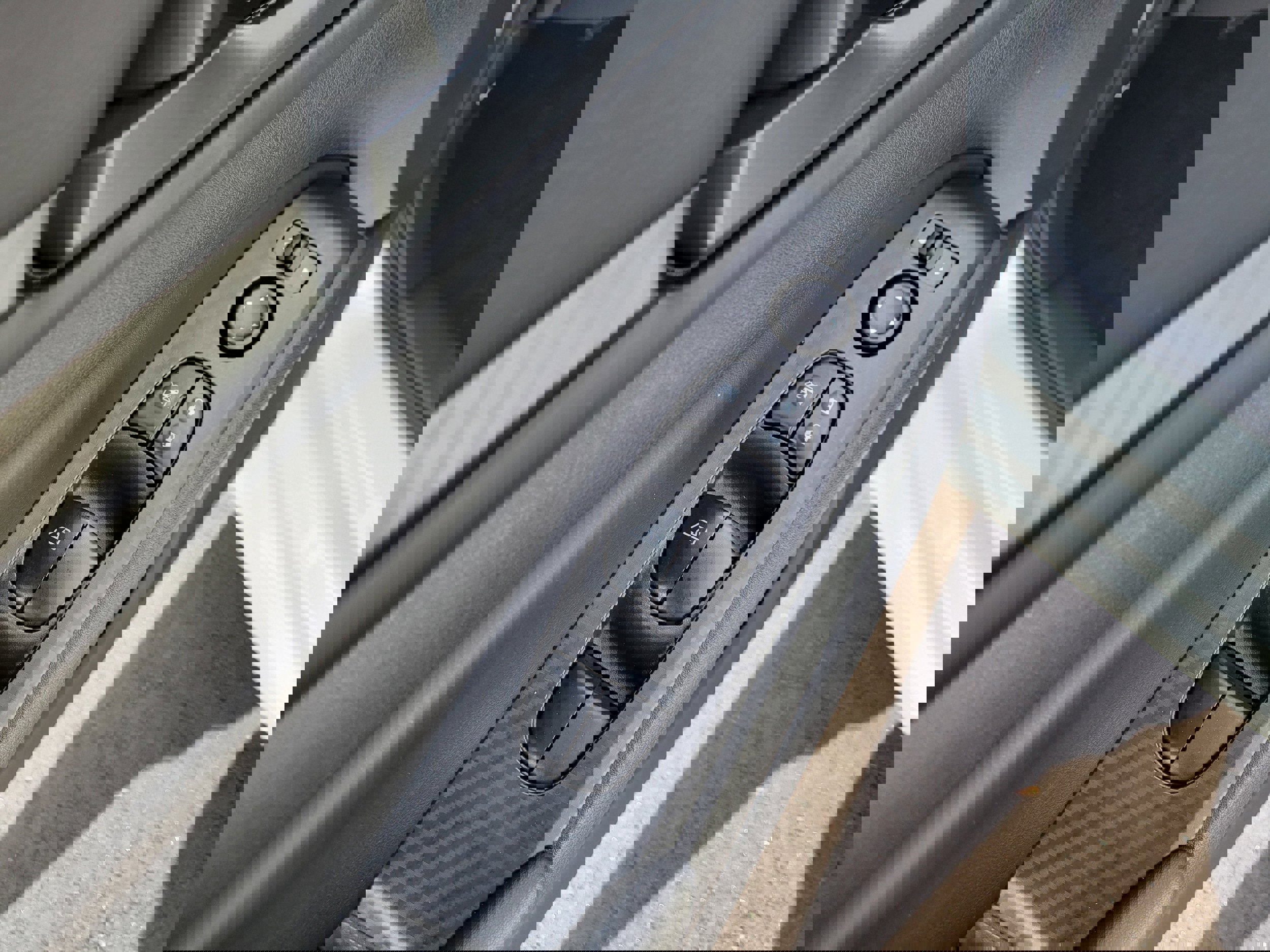 Used 2025 Nissan Altima 2.5 S image 25