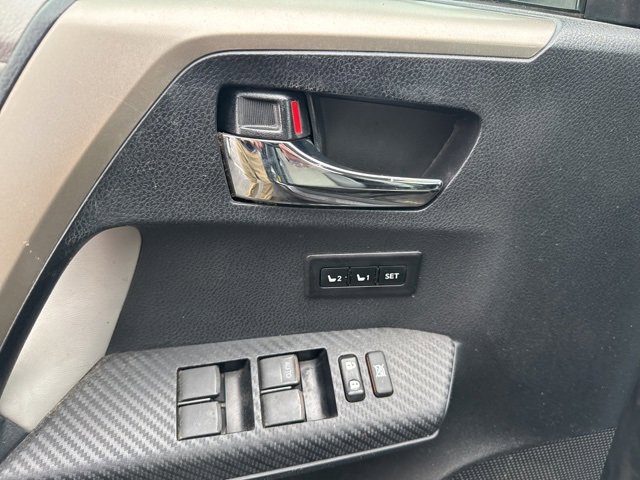 Used 2013 Toyota RAV4 Limited image 5