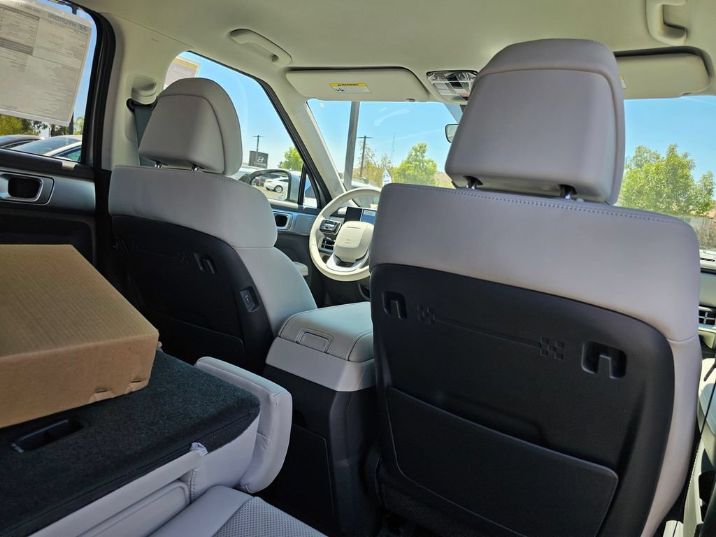 New 2026 Hyundai Santa Fe SEL FWD image 17