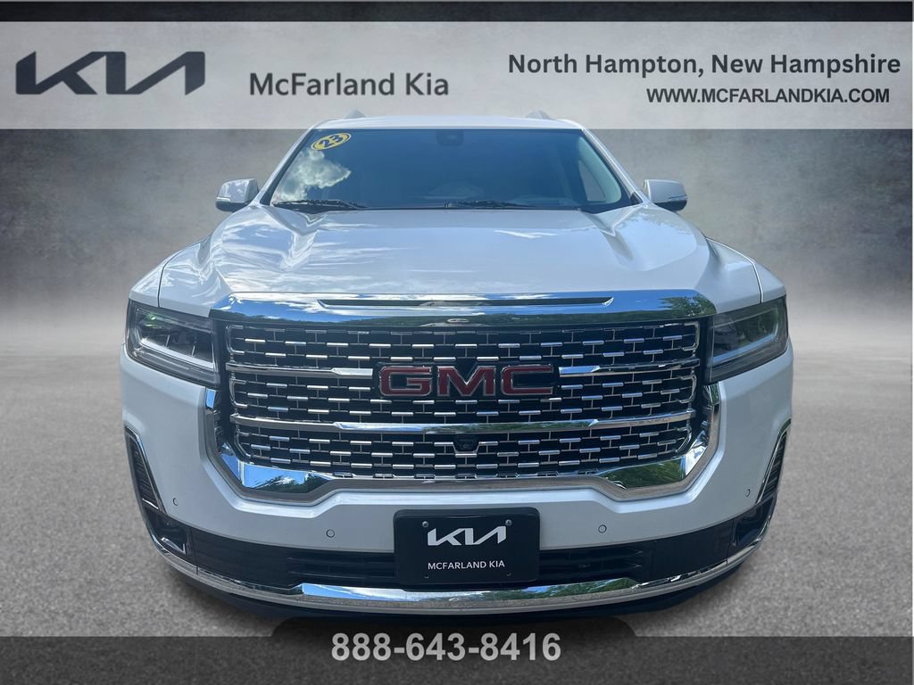 Used 2023 GMC Acadia Denali w/ Denali Technology Package AWD/4WD image 9