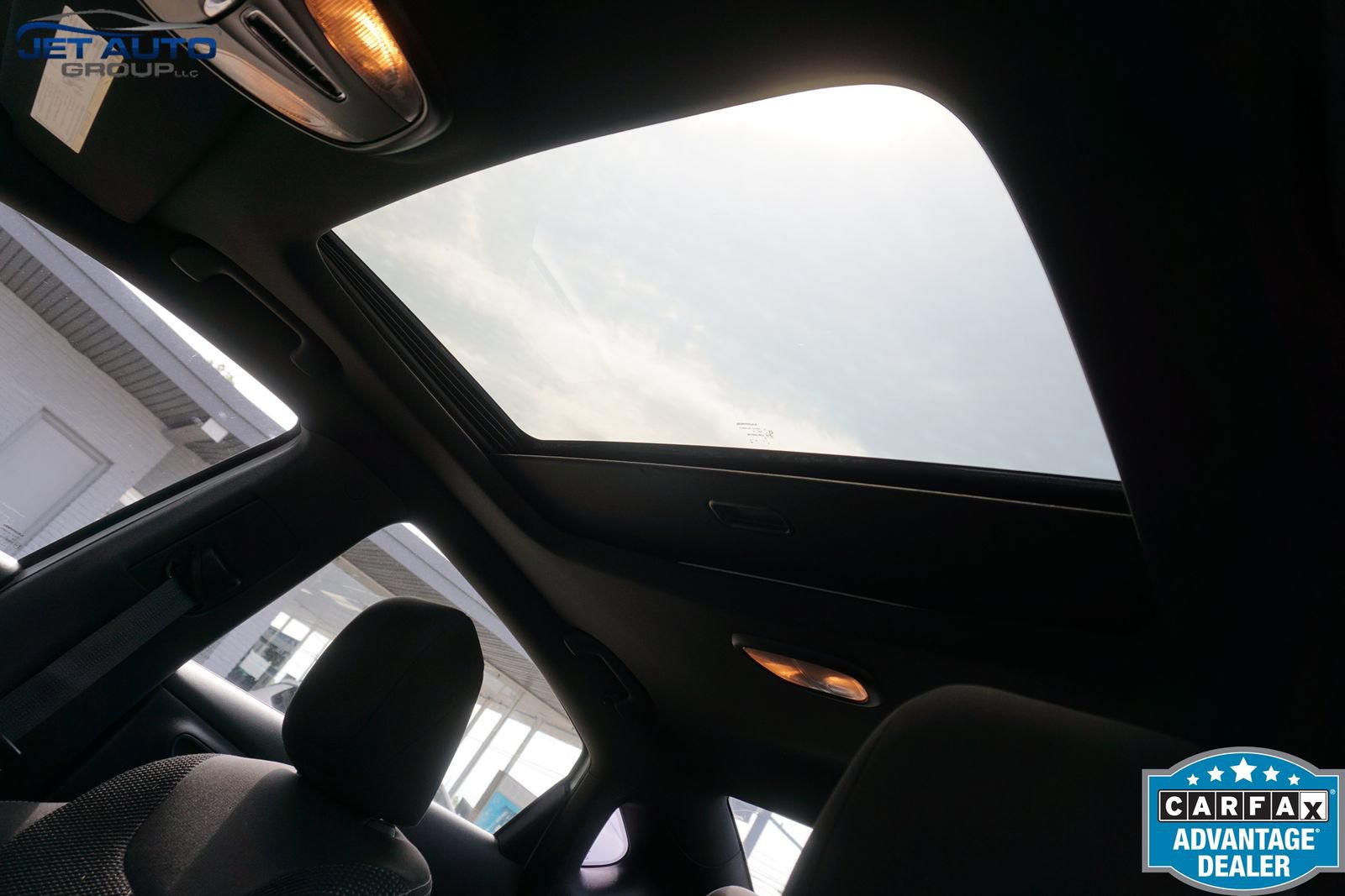Used 2015 Dodge Dart SXT w/ Sun/Sound Group FWD image 26