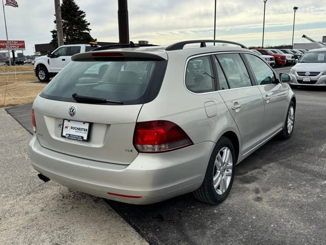 Used 2011 Volkswagen Jetta TDI FWD image 34