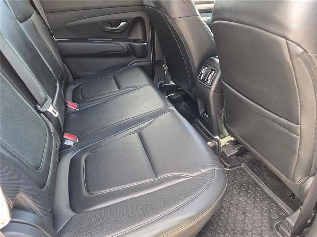Used 2025 Hyundai Santa Cruz SEL FWD image 18
